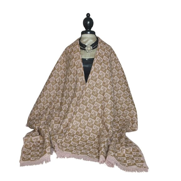 Juicy Couture Shawl Wrap Cover Up Beige Pink Logo Monogrammed Fringe Soft Blend - Picture 15 of 16